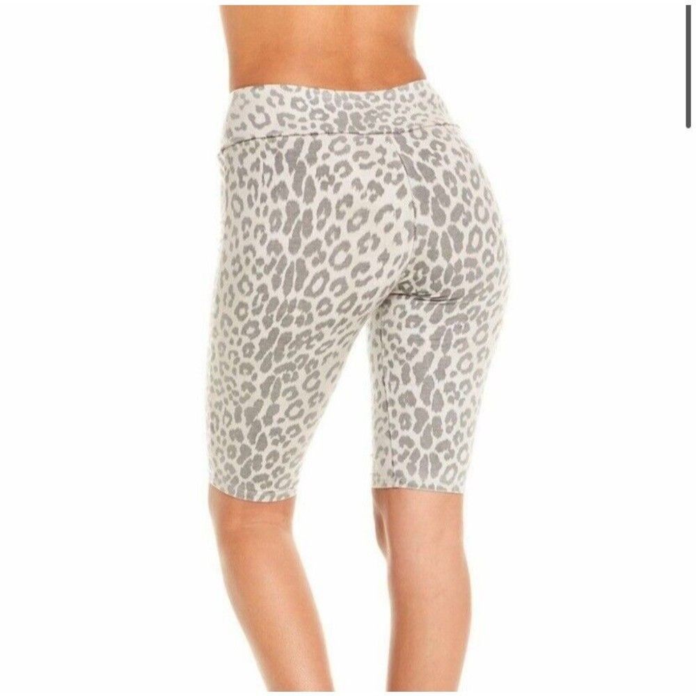 Chaser Quadra Blend Bike Shorts Leopard M Medium NWT Biker Short - Picture 2 of 6